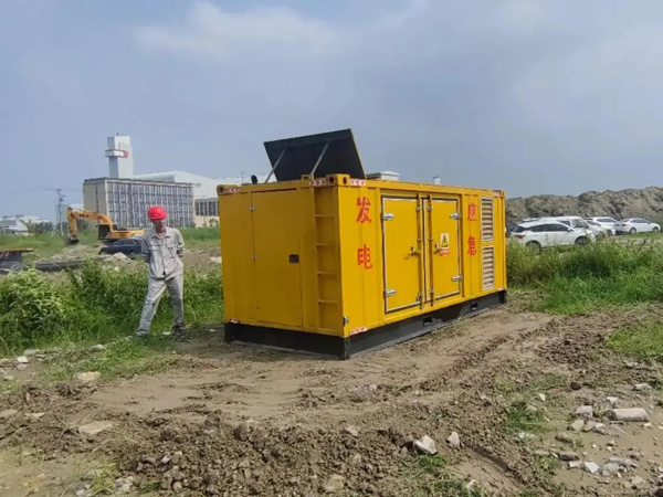 河南200KW柴油发电机机组每小时的油耗量受哪些因素影响？